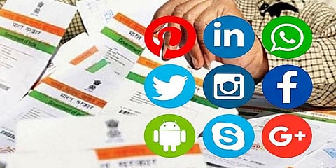 சமூக வலைதள கணக்குகளுடன் ஆதாரை இணைக்க உத்தரவு பிறப்பிக்க முடியாது: நீதிமன்றம்