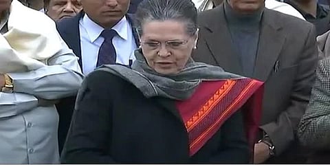 “மக்களின் குரலை பாஜக ஒடுக்குகிறது” - சோனியா காந்தி