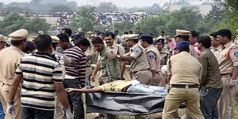 தெலங்கானா என்கவுன்ட்டர்: சுட்டுக் கொல்லப்பட்டவர்களின் உடல்களுக்கு மறுபிரேத பரிசோதனை