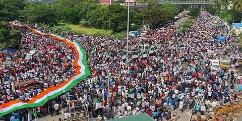 ஆலந்தூரில் போராட்டத்தில் ஈடுபட்ட 10 ஆயிரம் பேர் மீது வழக்குப்பதிவு