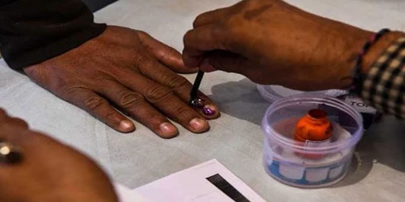 ஊரக உள்ளாட்சித் தேர்தல்: தொடங்கியது 2 -ஆம் கட்ட வாக்குப்பதிவு