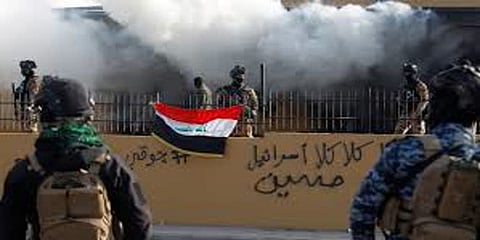 தாக்குதலில் ராணுவ தளபதியை பறிகொடுத்த ஈரான்.. தொடரும் அமெரிக்கா -ஈரான் மோதல்..!