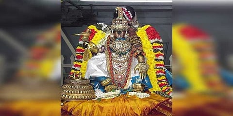ஸ்ரீரங்கம் கோயிலில் நம்பெருமாள் மோகினி அலங்காரம் - நாளை சொர்க்கவாசல் திறப்பு