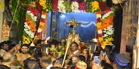 வைகுண்ட ஏகாதசி: பெருமாள் கோயில்களில் சொர்க்கவாசல் திறப்பு