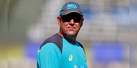 ஆஸ்திரேலிய வீரரின் ட்விட்டரை ஹேக் செய்து ஈரானுக்கு எதிரான பதிவு - மர்மநபர்கள் கைவரிசை