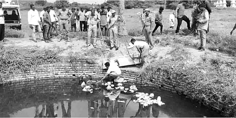 கை, கால்கள் கட்டப்பட்ட நிலையில் கிணற்றில் சடலமாக மீட்கப்பட்ட சிறுவன்..!