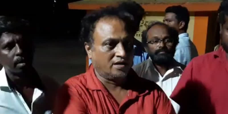 சிறார்களுக்கு பாலியல் தொல்லையென போலிப் புகார் - கஞ்சா ஆசாமியை பிடித்த பெற்றோர்