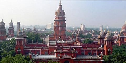 “திருமணமான பெண் இறந்தால் வாரிசாக பெற்றோரை சேர்க்க முடியாது” - சென்னை உயர்நீதிமன்றம்