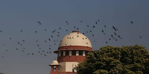 'பாரத ரத்னா' விருதுக்கு அப்பாற்பட்டவர் 'காந்தி' - உச்சநீதிமன்றம்