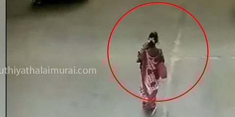 25-க்கும் மேற்பட்ட சிசிடிவி காட்சிகள் ஆய்வு.. கடத்தப்பட்ட குழந்தை மீட்பு; சிக்கிய பெண்..!