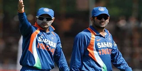 வீரர்களுக்கு தோனி வாய்ப்புகளை வழங்கினார் - ஷேவாக்