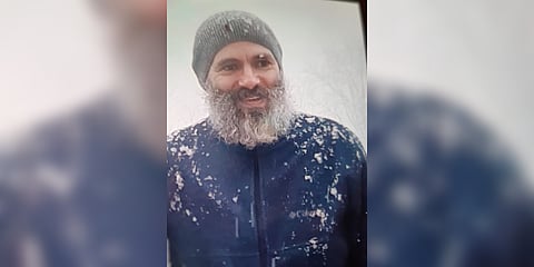 ‘வெள்ளை தாடியுடன்’ ஒமர் அப்துல்லா - வைரலாகும் புகைப்படம்