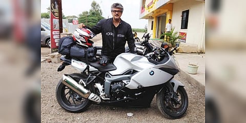 ரேஸ் காட்சிகளுக்காக சுவிட்சர்லாந்து செல்கிறதா அஜித்தின் ‘வலிமை’ குழு?