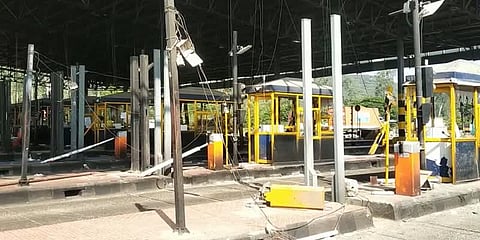 சுங்கச்சாவடி மோதல்: ரூ.18 லட்சம் பணத்தை காணவில்லை என வழக்குப்பதிவு