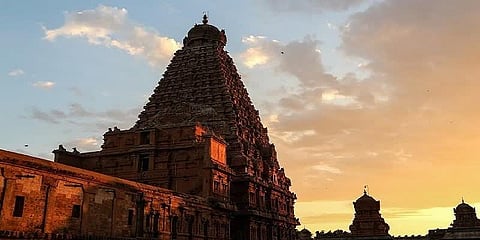 தஞ்சை பெரியகோயிலில் தமிழ், சமஸ்கிருதத்தில் குடமுழுக்கு: தமிழக அரசு தகவல்