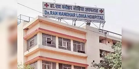 இந்தியாவில் கொரனா சந்தேகத்தின் பேரில் 8 பேர் மருத்துவமனையில் அனுமதி