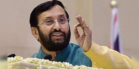 ‘நீங்கள் ஒரு பயங்கரவாதி’ - கெஜ்ரிவால் மீது பிரகாஷ் ஜவடேகர் காட்டம்