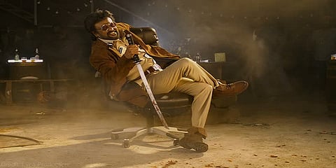 படங்கள் விற்பனை எப்படி நடக்கிறது..? லாப நஷ்டம் தெரிவது எப்படி..? தர்பாரில் என்னதான் சிக்கல்..?