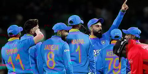 நாளை 2வது ஒருநாள் போட்டி: சிக்கல்களை சரிசெய்யுமா இந்திய அணி?