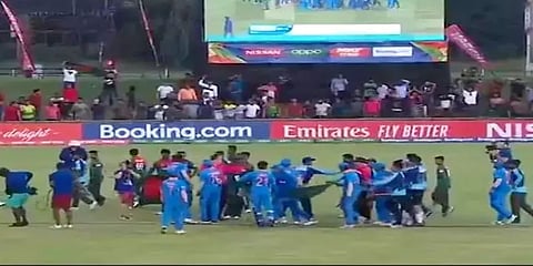 “இப்படி சண்டை போடலமா?": மோசமாக முடிந்த உலகக்கோப்பை இறுதி ஆட்டம்..!