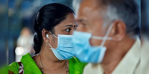 ‘மாஸ்க்’ ஏற்றுமதிக்கு தடை - கட்டுப்பாட்டல் தடுமாறும் வியாபாரிகள்