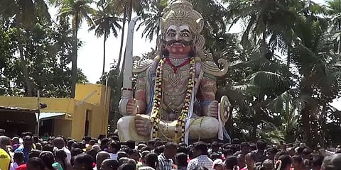 260 ஆடுகளை வெட்டி விருந்து படைத்து பக்தி பரவசத்துடன் நடந்த முனியப்பசாமி கோயில் திருவிழா.