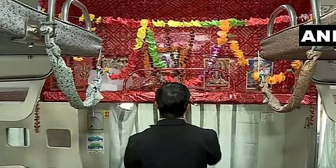 ரயிலில் சிவனுக்கு இருக்கை ஒதுக்கீடா?: விளக்கம் அளித்த ஐ.ஆர்.சி.டி.சி