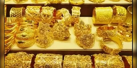 ஒரே நாளில் ரூ.584 உயர்வு - புதிய உச்சத்தில் தங்கம் விலை