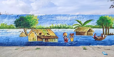 சார் ஆட்சியரின் முயற்சியால் வண்ணமயமாக மாறிய கட்டட சுவர்கள்..!