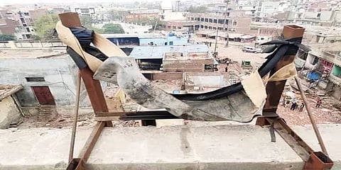 நெஞ்சை உலுக்கும் வன்முறை புகைப்படங்கள்: வாழ முடியாத இடமாகிறதா டெல்லி?