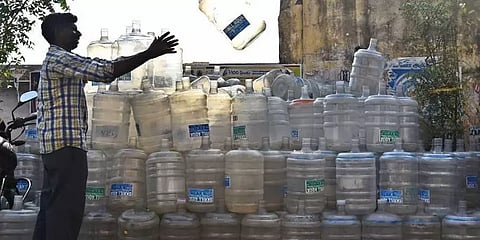 தொடரும் வேலைநிறுத்தம்.. சென்னையில் குடிநீர் கேன்களுக்கு கடும் தட்டுப்பாடு?