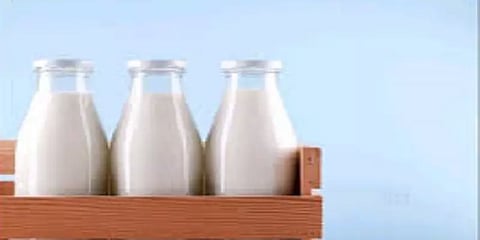 கண்ணாடி பாட்டில்களில் மதுபானங்களை விற்கும்போது பாலை விற்க முடியாதா? - நீதிமன்றம் கேள்வி