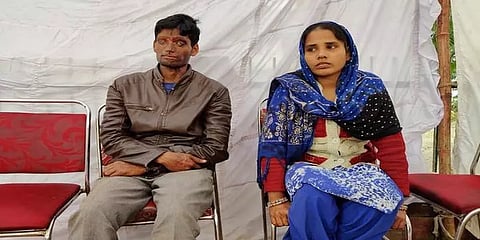 டெல்லி வன்முறையில் தந்தையை காணாமல் தவிக்கும் மகள்: டிஎன்ஏ சோதனைக்காக காத்திருப்பு