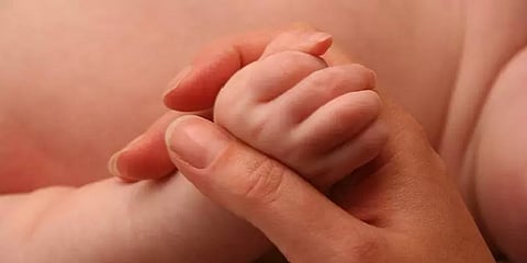 2 வருடங்களில் 15 ஆயிரம் பச்சிளம் குழந்தைகள் உயிரிழப்பு - குஜராத்தில் பரிதாபம்!