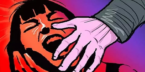 சென்னையில் காதலிக்க மறுத்த சிறுமியின் கழுத்தை அறுத்த இளைஞர்