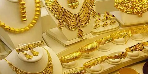 புதிய உச்சத்தில் தங்கம் விலை: சவரனுக்கு ரூ.872 உயர்வு