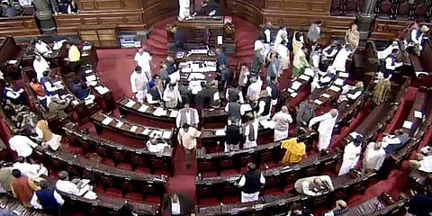 எதிர்க்கட்சிகள் தொடர் அமளி : 5வது நாளாக முடங்கிய நாடாளுமன்றம்