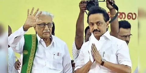 திராவிடச் சிகரம் சாய்ந்துவிட்டது : க.அன்பழகன் மறைவிற்கு ஸ்டாலின் கண்ணீர் கவிதை