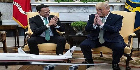 “இந்தியா சென்று வந்ததில் இருந்து கை குலுக்குவதற்கு பதில் வணக்கம் தெரிவிக்கிறேன்”- ட்ரம்ப்