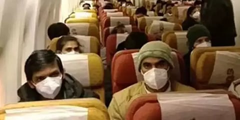கொரோனா எதிரொலி : 7 நாடுகளுக்கான ஏர் இந்தியா சேவை ரத்து