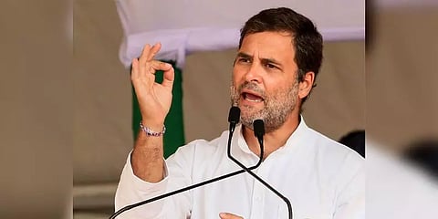 'அறிவாளிகள்' பெட்ரோல் விலையை உயர்த்தியுள்ளார்கள் - ராகுல் குற்றச்சாட்டு