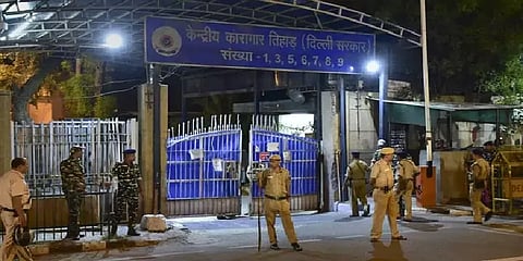 விதவையாக விரும்பவில்லை; விவாகரத்து தாருங்கள்: நீதிமன்றம் சென்ற நிர்பயா குற்றவாளியின் மனைவி