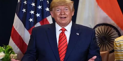 கொரோனா பாதிப்பில் இருந்து மீள அமெரிக்க குடிமகன்களுக்கு ரூ.1 லட்சம் நிதி அளிக்க திட்டம்