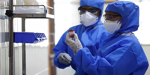 கொரோனா பாதிப்பை பரிசோதிக்க அனுமதி கோரும் தனியார் நிறுவனங்கள்