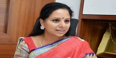 கொரோனா எச்சரிக்கையை மதிக்காமல் 500 பேருக்கு பார்ட்டி கொடுத்த தெலங்கானா முதல்வர் மகள்!!