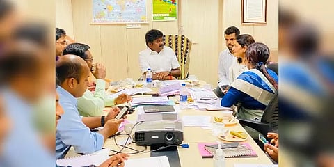 ‘தமிழகத்தில் 15,298 பேர் கொரோனா பாதிப்பு கண்காணிப்பில் உள்ளனர்’: அமைச்சர் விஜயபாஸ்கர்