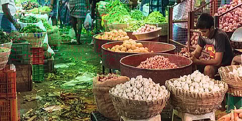 கோயம்பேடு காய்கறி சந்தை நாளை செயல்படும் - வியாபாரிகள் சங்கம்