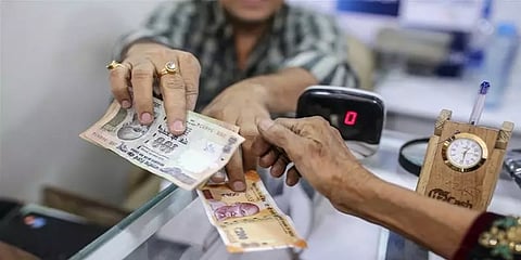 ஆர்பிஐயின் அறிவிப்பு சாமானியர்களுக்கு எந்தவிதத்தில் பயன்படும்? நிபுணர்கள் சொல்வது என்ன ?