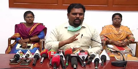 "லைசன்ஸ் இல்லனா பெட்ரோல் இல்ல" நாகை ஆட்சியர் அதிரடி !