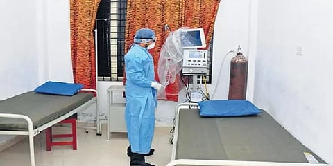 கொரோனாவால் உயிரிழந்தவர்களை புதைக்க மிகப் பெரிய இடுகாட்டை அமைத்தது ஈராக் அரசு